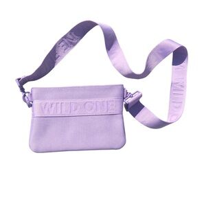 Lavender Purple Crossbody Bag / Wild One Dog Treat Bag Pouch Excellent Condition